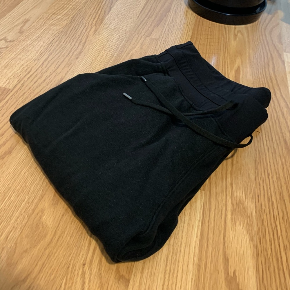 (SOLD) Lulu Dupe Joggers (CRZ Yoga)